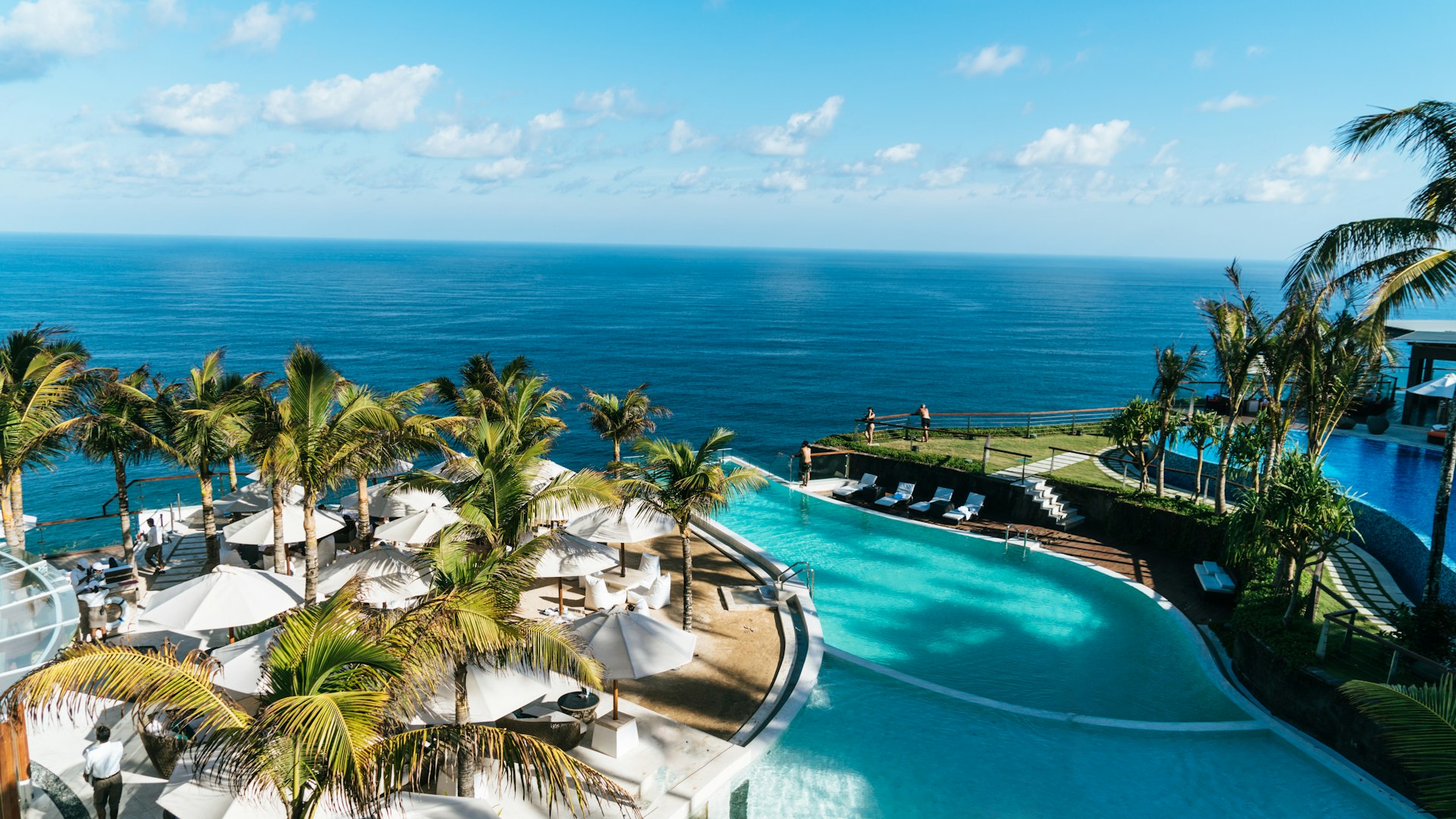 Luxury resort infinity pool overlooking the open ocean
